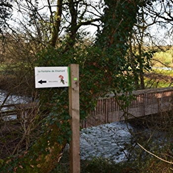 Sentier nature de la Fontaine de Chamont - BICHES