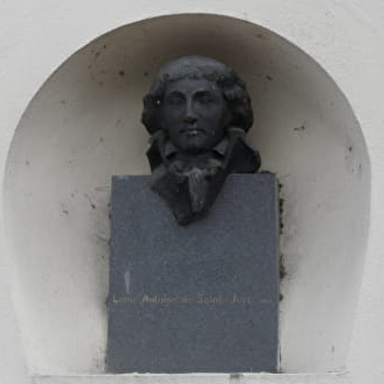 Louis Antoine de Saint-Just - DECIZE