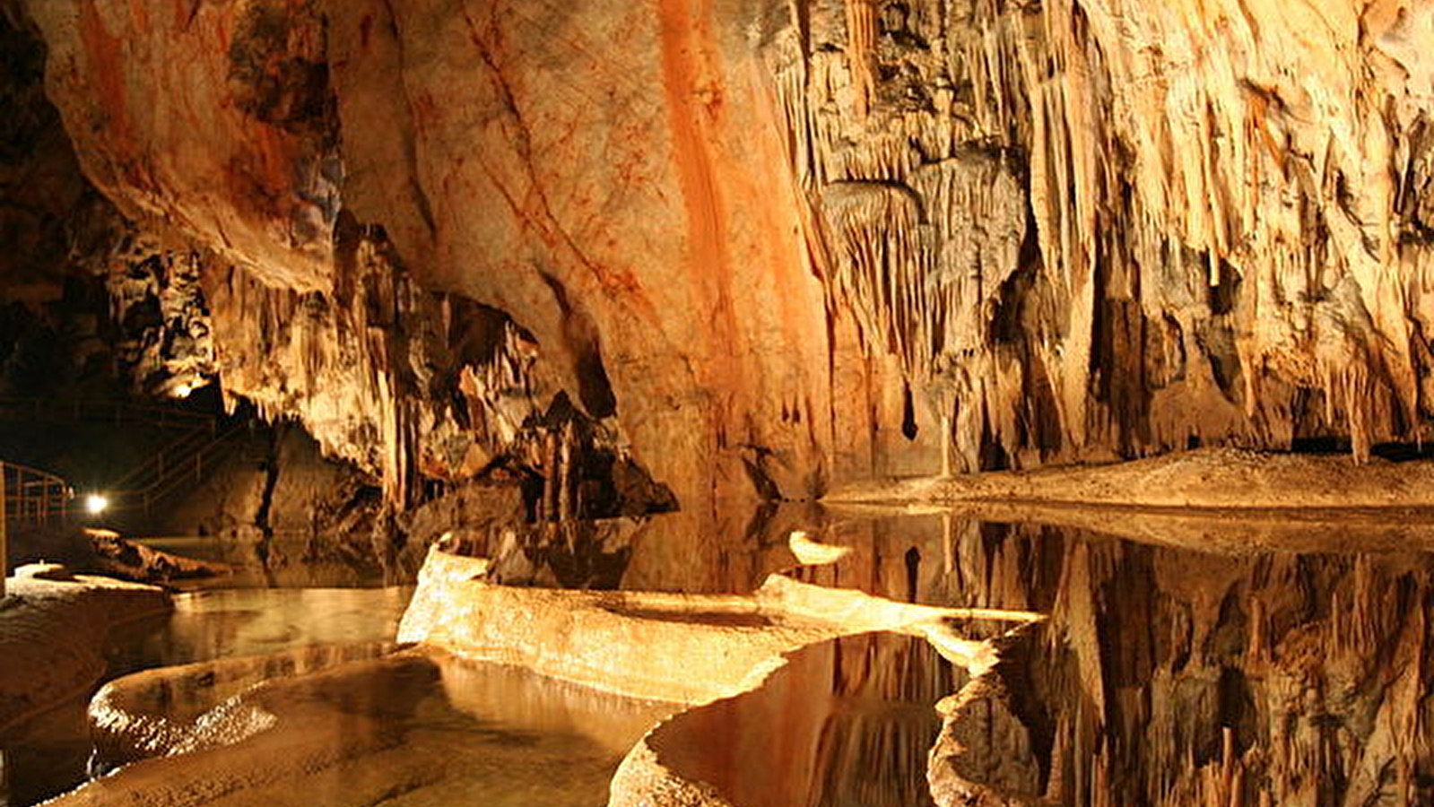  En route vers les Grottes d'Arcy sur Cure