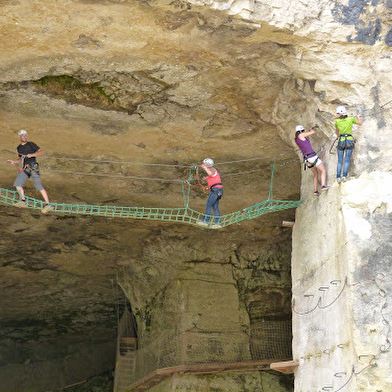 Vélo & Loisirs | En route vers la Grotte de Champ Retard