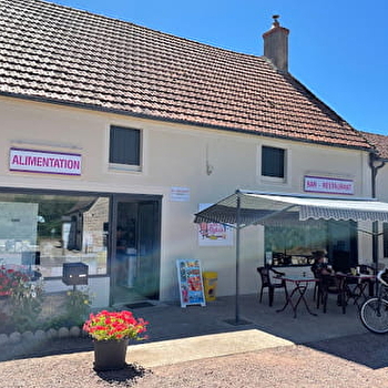 Le Petit Monde de Sylvie - CHARRIN