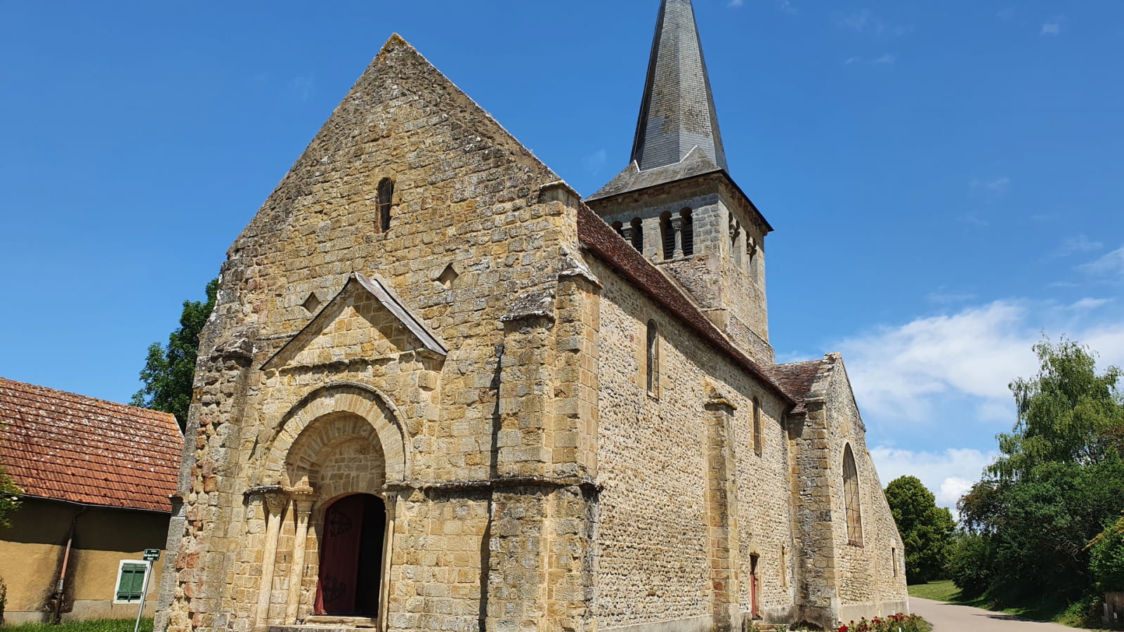 Eglise Saint-Laurent de Verneuil