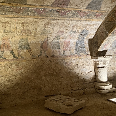 La crypte romane d'Alluy