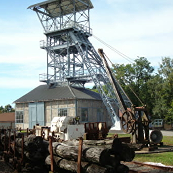 Musée de la Mine et Puits des Glénons - LA MACHINE